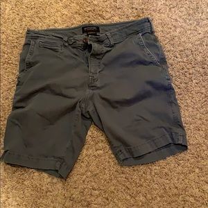 Kakis shorts